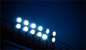 2 lines of stadium lights